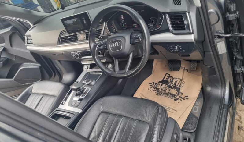 Audi Q5 2017 full