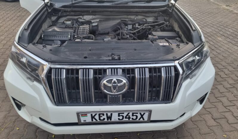 
								Toyota Landcruiser Prado 2014 full									