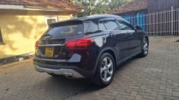 
										Mercedes GLA 220 2018 full									