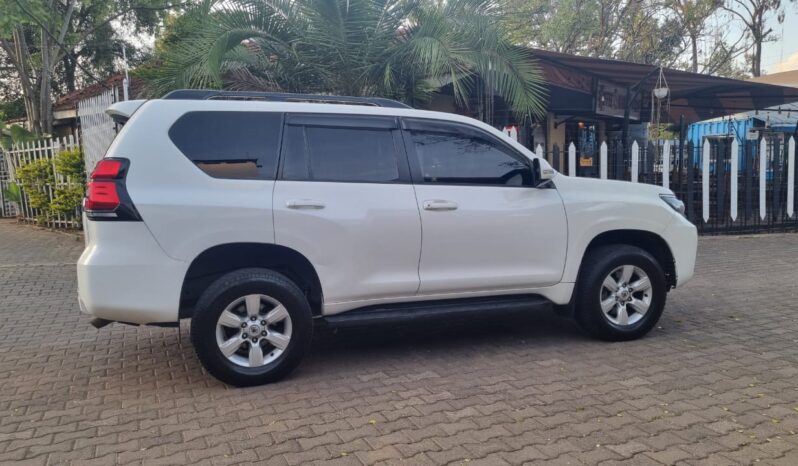 
								Toyota Landcruiser Prado 2014 full									