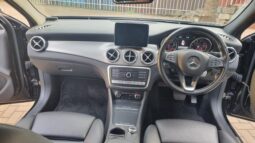 
										Mercedes GLA 220 2018 full									