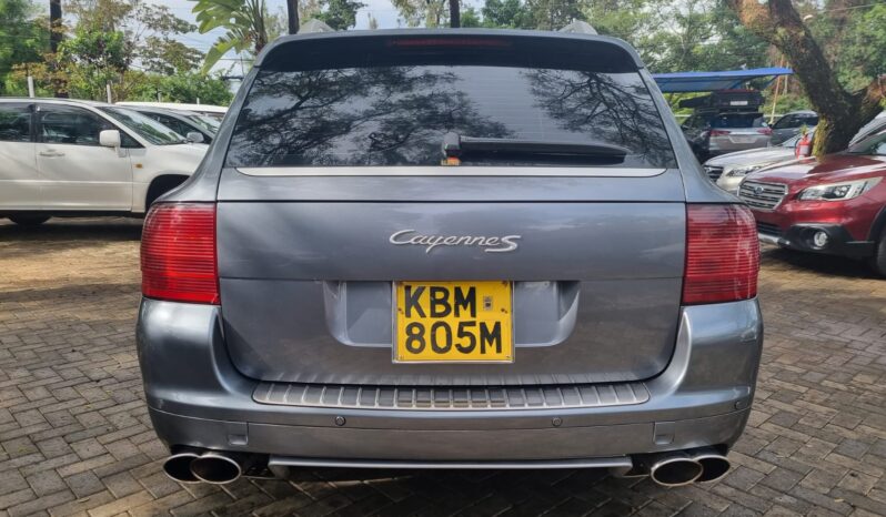 
								Porsche Cayenne 2003 full									