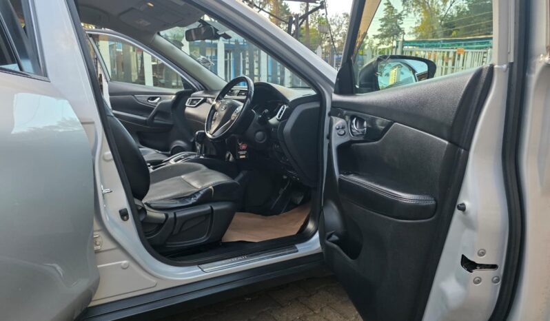 
								Nissan Xtrail 2014 full									