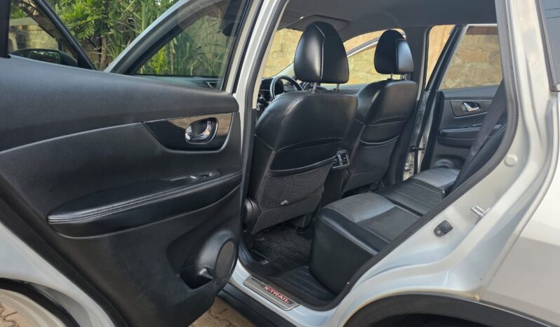 
								Nissan Xtrail 2014 full									